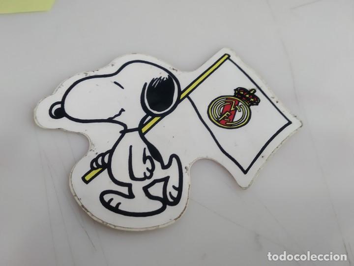 Otros Art&iacute;culos de Coleccionismo en Papel: ANTIGUA PEGATINA OCHENTERA DE SNOOPY