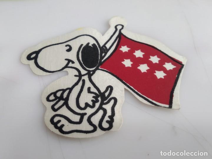 Otros Art&iacute;culos de Coleccionismo en Papel: ANTIGUA PEGATINA OCHENTERA DE SNOOPY