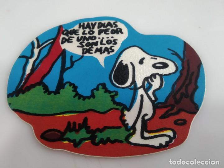 Otros Art&iacute;culos de Coleccionismo en Papel: ANTIGUA PEGATINA OCHENTERA DE SNOOPY