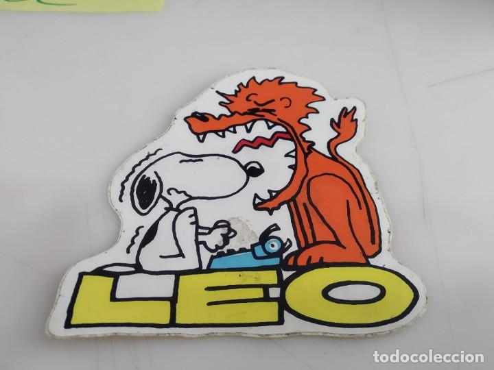 Otros Art&iacute;culos de Coleccionismo en Papel: ANTIGUA PEGATINA OCHENTERA DE SNOOPY ZODIACO