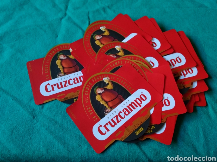 Otros Art&iacute;culos de Coleccionismo en Papel: 47 etiquetas de cerveza Cruzcampo