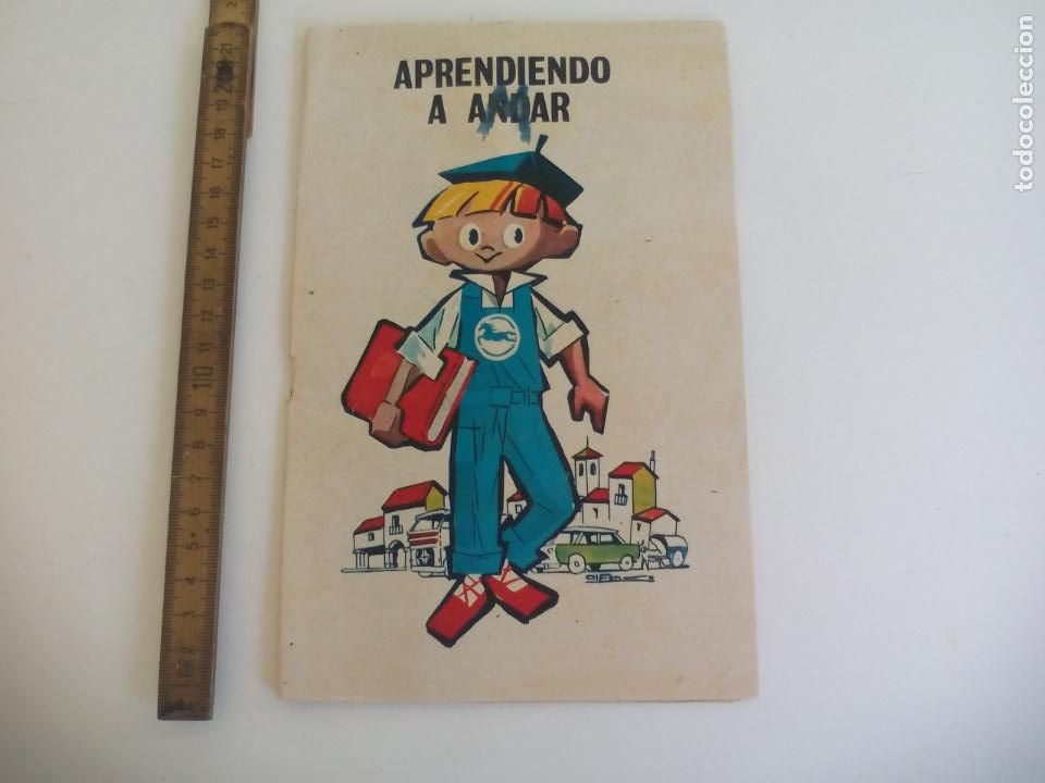 Otros art&iacute;culos de coleccionismo en papel: APRENDO A ANDAR. 1963. PEGASO. PEGASIN. GUIA 32 P&Aacute;GINAS REGLAS DE CIRCULACI&Oacute;N