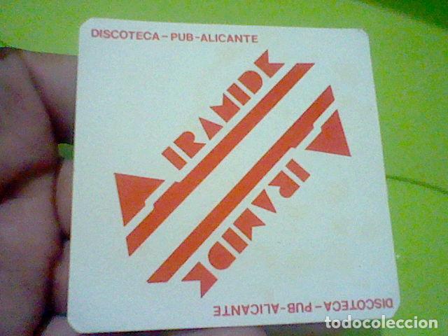 Posavasos de pirámides - Colección Nueva 2026