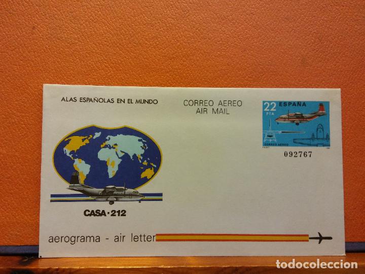 Collectionnisme Papier divers: SOBRES CORREO A&Eacute;REO. CASA 212. AEROGRAMA. ESPA&Ntilde;A. SOBRES DE COLECCI&Oacute;N. SIN USAR
