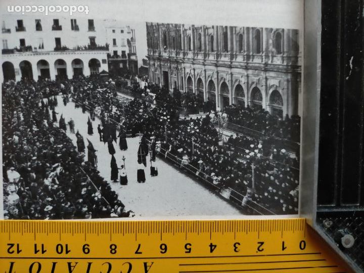 Outros artigos de papel: informacion grafica semana santa sevilla clipping - PROCESION DE LA VIRGEN DE LA ESPERANZA DE TRIANA