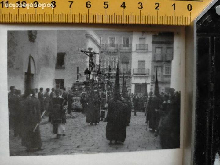 Outros artigos de papel: informacion grafica semana santa sevilla clipping - CRISTO DEL CALVARIO