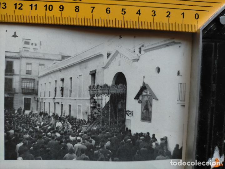 Outros artigos de papel: informacion grafica semana santa sevilla clipping - VIRGEN DE LA CONCEPCION DEL SILENCIO