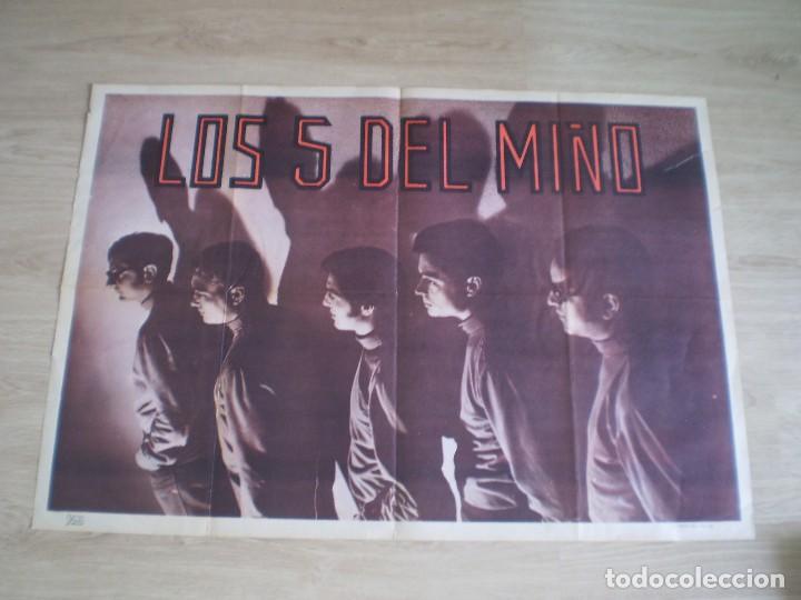 Paper Collecting Others: CARTEL GRUPO MUSICA. LOS 5 DEL MI&Ntilde;O. ORIGINAL DE 1969. 100X70 CM.