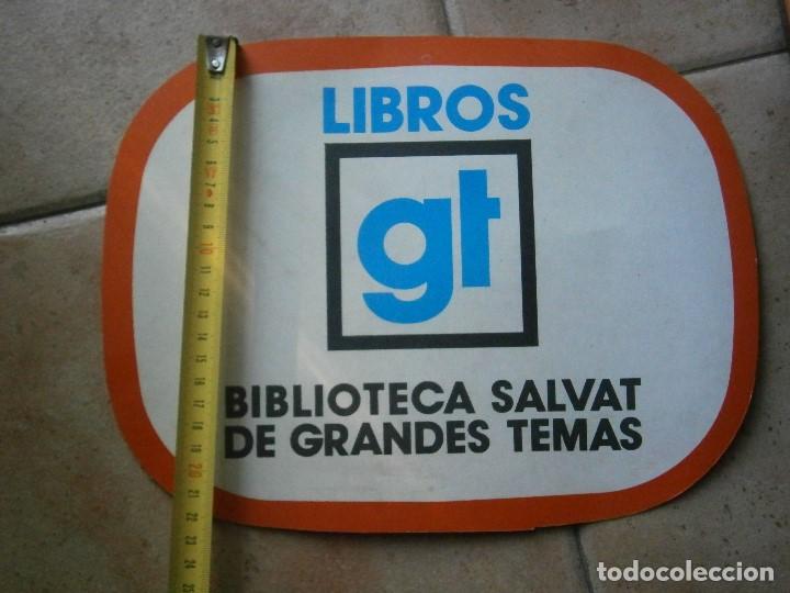 Altri oggetti di carta: peque&ntilde;o cartel publicitario, libros gt salvat a&ntilde;os 60,70,