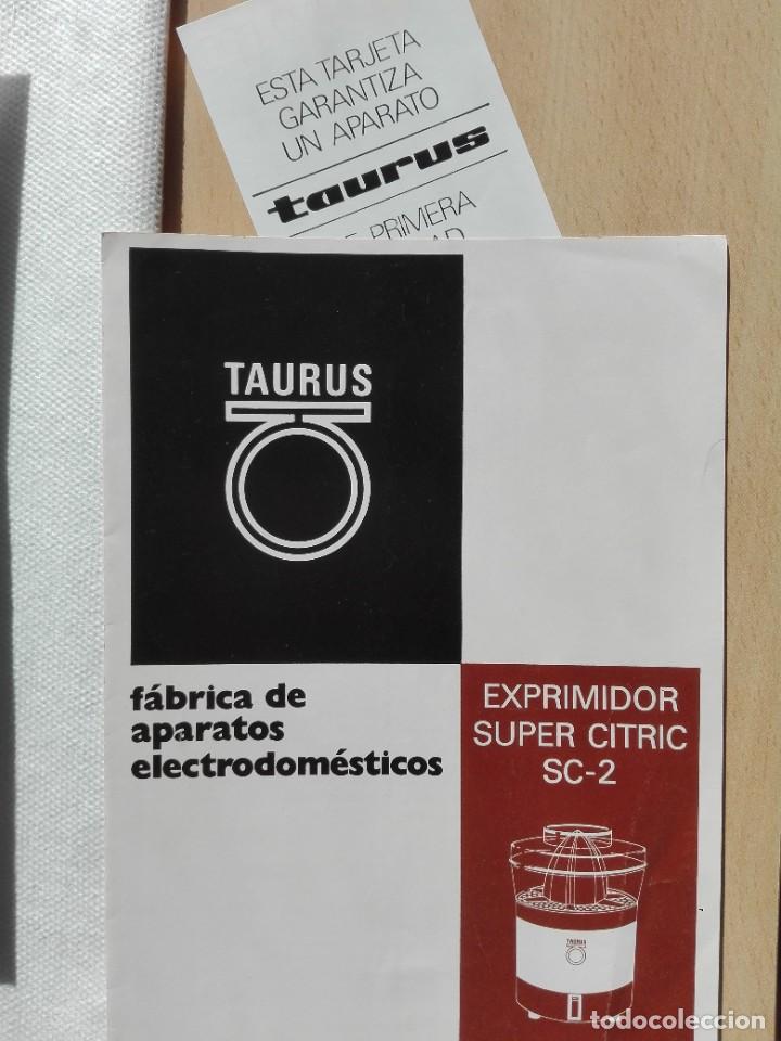 Otros Art&iacute;culos de Coleccionismo en Papel: FOLLETO DE USO Y GARANTIA 1975 - EXPRIMIDOR TAURUS