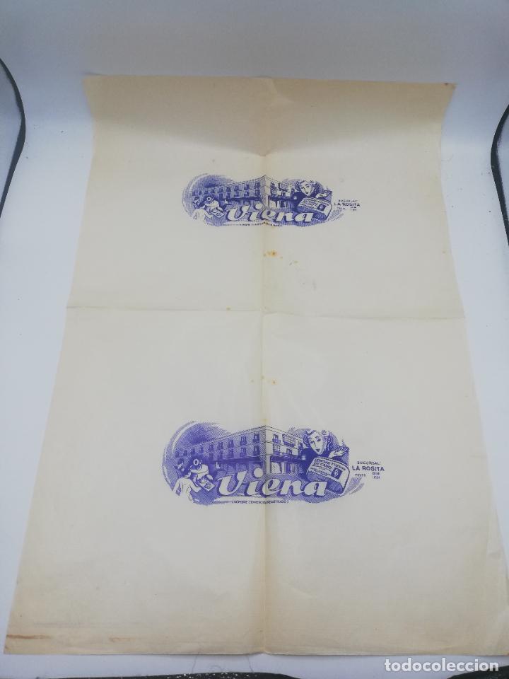 Sammelleidenschaft Andere Papierartikel: PLIEGO DE PAPEL DE ENVOLVER. VIENA. SUCURSAL LA ROSITA. CADIZ.