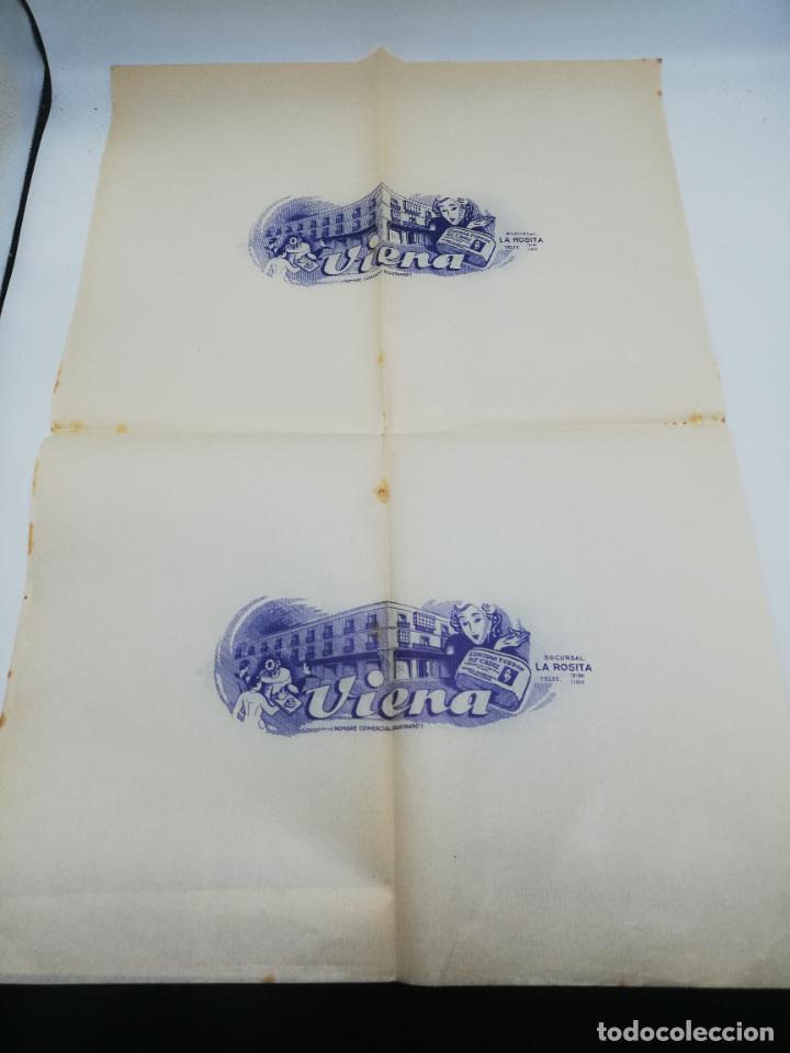 Collectionnisme Papier divers: PLIEGO DE PAPEL DE ENVOLVER. VIENA. SUCURSAL LA ROSITA. CADIZ. MEDIDAS: 64 X 43 CM APROX.