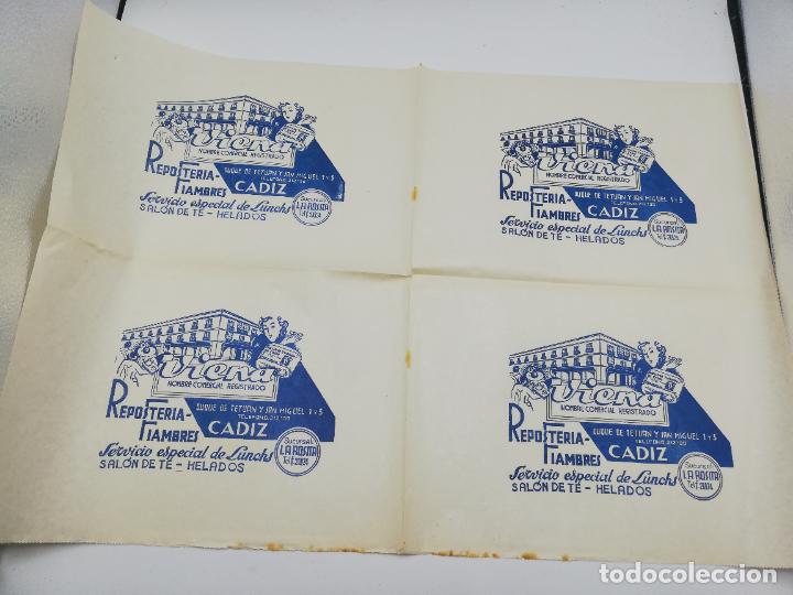 Collectionnisme Papier divers: PLIEGO DE PAPEL DE ENVOLVER. VIENA. RESPOSTERIA FIAMBRES. SUCURSAL LA ROSITA. CADIZ.