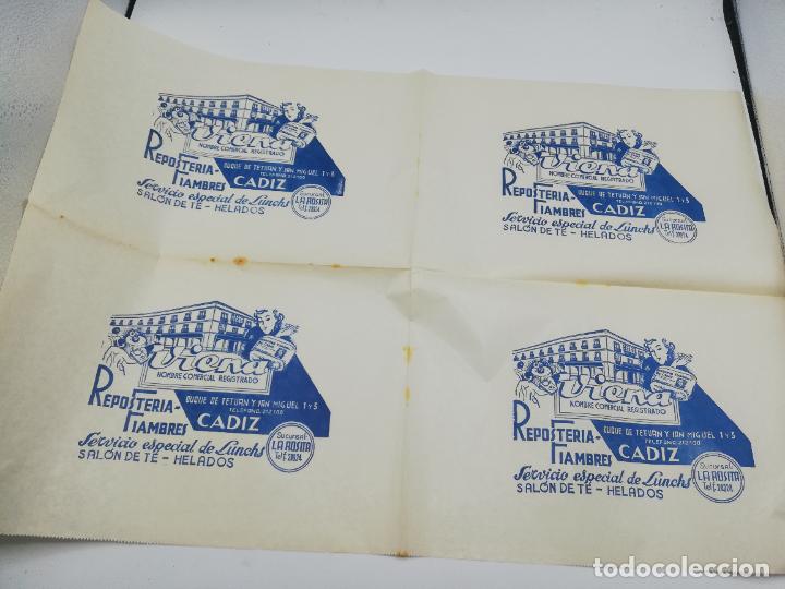 Collectionnisme Papier divers: PLIEGO DE PAPEL DE ENVOLVER. VIENA. RESPOSTERIA FIAMBRES. SUCURSAL LA ROSITA. CADIZ.