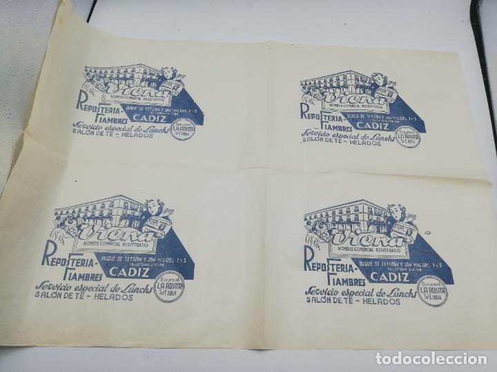 Sammelleidenschaft Andere Papierartikel: PLIEGO DE PAPEL DE ENVOLVER. VIENA. RESPOSTERIA FIAMBRES. SUCURSAL LA ROSITA. CADIZ.