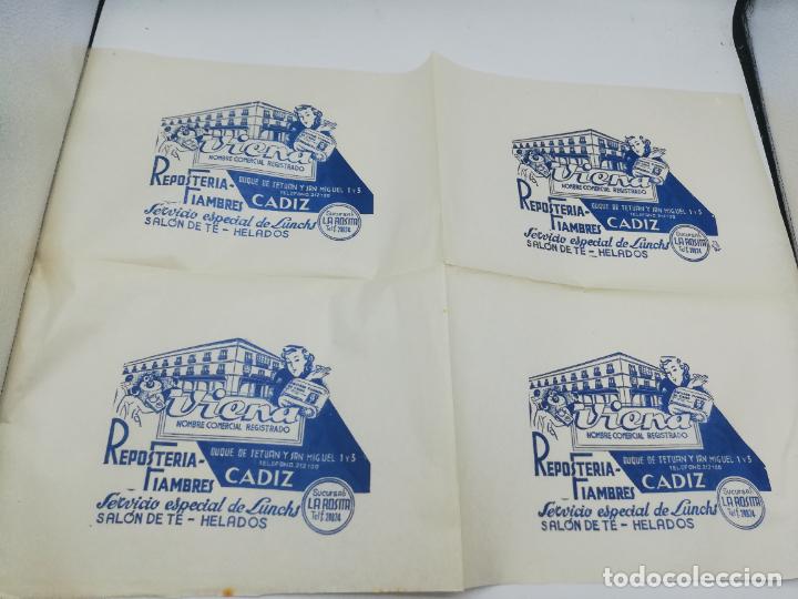 Sammelleidenschaft Andere Papierartikel: PLIEGO DE PAPEL DE ENVOLVER. VIENA. RESPOSTERIA FIAMBRES. SUCURSAL LA ROSITA. CADIZ.