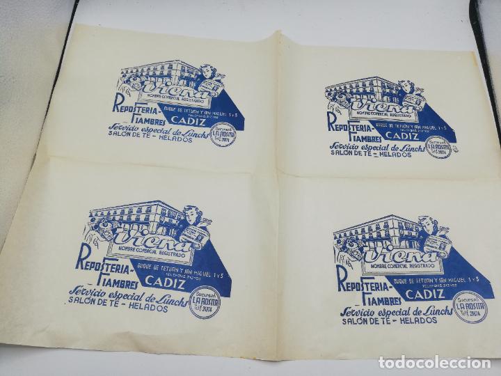 Sammelleidenschaft Andere Papierartikel: PLIEGO DE PAPEL DE ENVOLVER. VIENA. RESPOSTERIA FIAMBRES. SUCURSAL LA ROSITA. CADIZ.