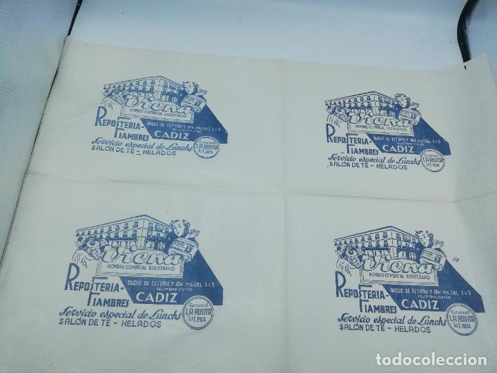 Sammelleidenschaft Andere Papierartikel: PLIEGO DE PAPEL DE ENVOLVER. VIENA. RESPOSTERIA FIAMBRES. SUCURSAL LA ROSITA. CADIZ.