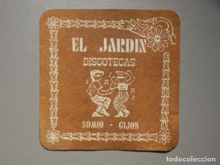 Paper Collecting Others: Posavasos - Discotecas - El Jard&iacute;n - Somio - Gij&oacute;n - Asturias