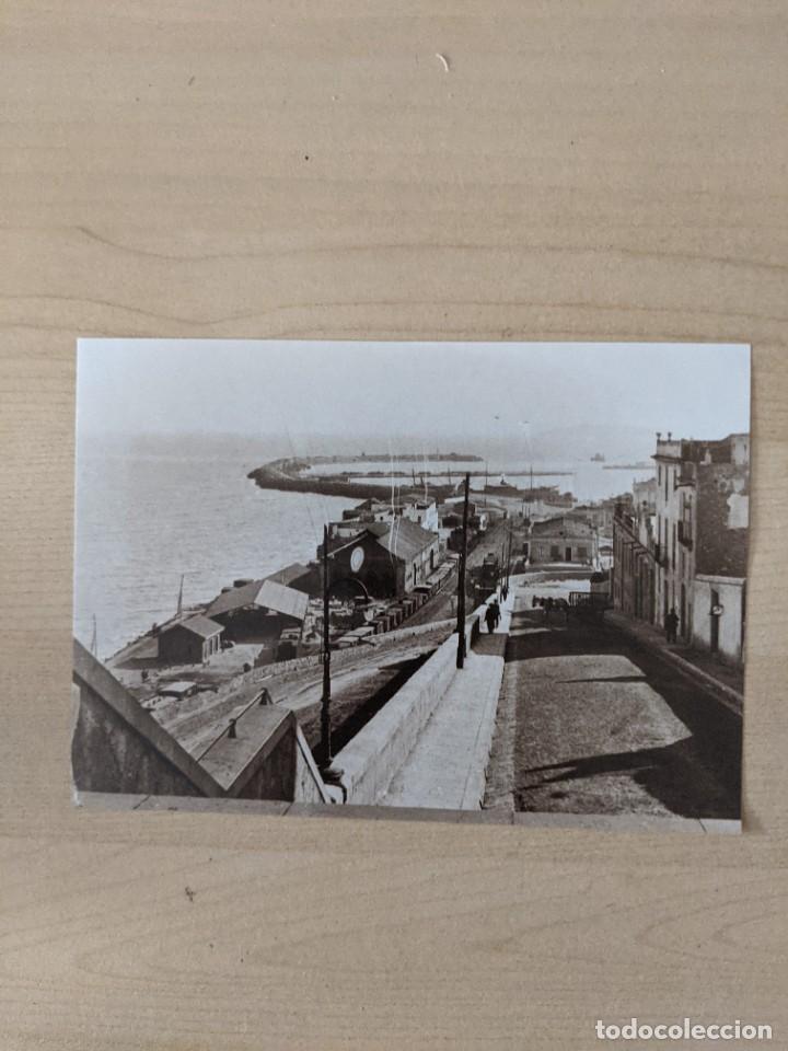 Sammelleidenschaft Andere Papierartikel: REPRODUCCI&Oacute;N FOTOGRAF&Iacute;A CALLE DE PUEBLO COSTERO