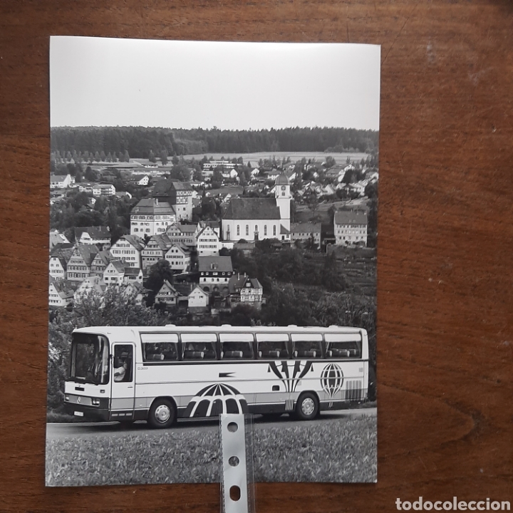 Paper Collecting Others: Fotograf&iacute;a autocar Mercedes benz O 303