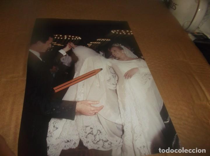 Otros Art&iacute;culos de Coleccionismo en Papel: RECORTE A&Ntilde;O 2005.- LA CANTANTE ROCIO JURADO, BODA CON ORTEGA CANO