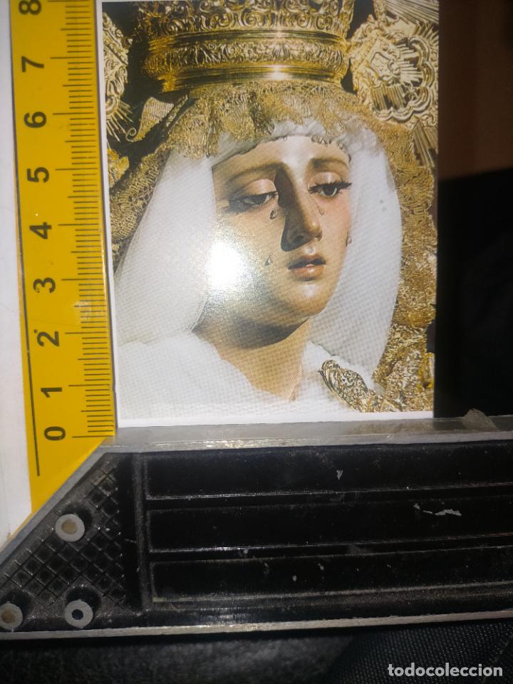Outros artigos de papel: DE UN RECORTE ENCICLOPEDICO SEMANA SANTA SEVILLA - VIRGEN DE LA PRESENTACION