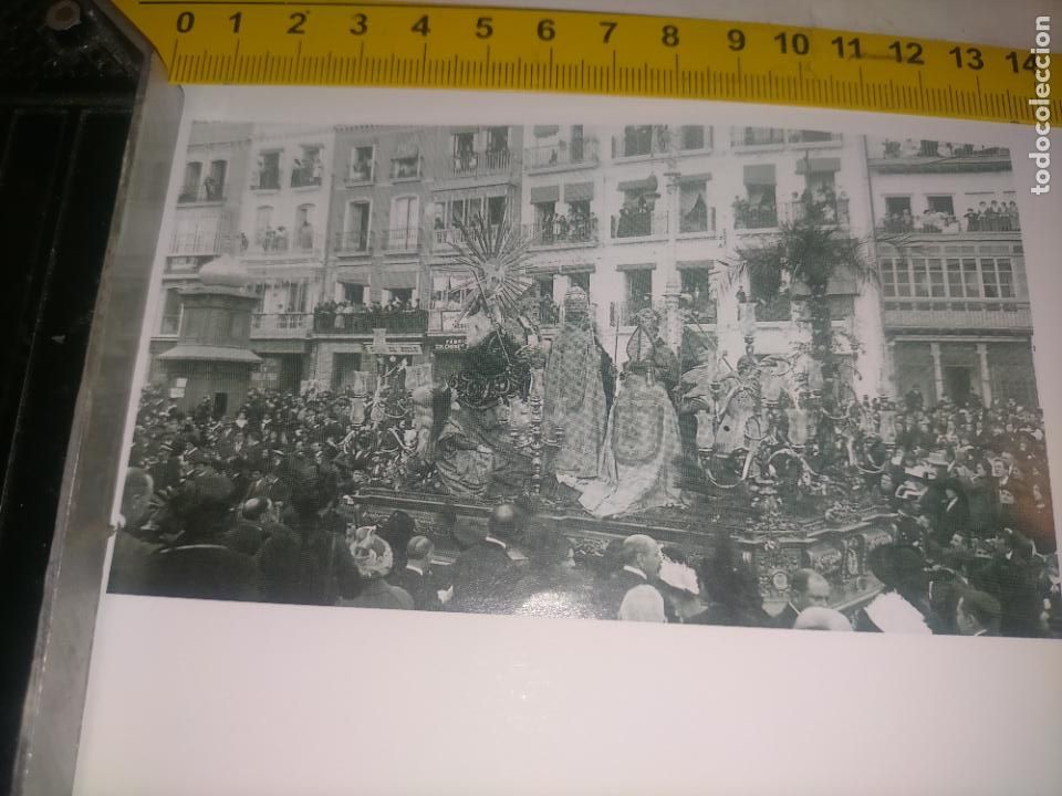 Altri oggetti di carta: DE UN RECORTE ENCICLOPEDICO SEMANA SANTA SEVILLA - SAGRADO DECRETO VIRGEN DE LA TRINIDAD