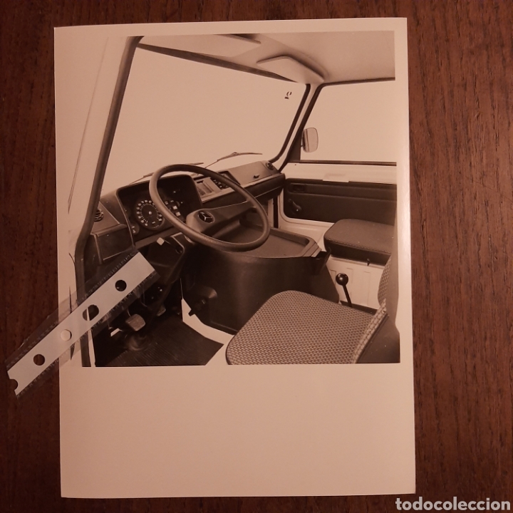 Outros artigos de papel: Fotograf&iacute;a furgoneta Mercedes benz