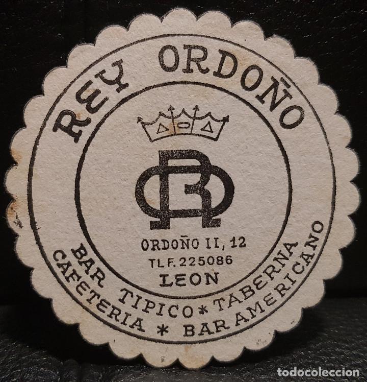 Otros Art&iacute;culos de Coleccionismo en Papel: BAR CAFETERIA REY ORDO&Ntilde;O - POSAVASOS - LEON - SIDRA - CERVEZA - REFRESCOS - BITTER