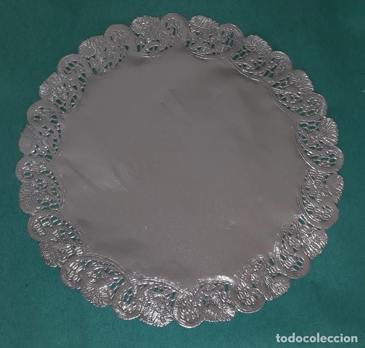 Sammelleidenschaft Andere Papierartikel: Blondas papel plateado troquelado - pasteleria - paquete de 10 - 25 cm de di&aacute;metro - navidad nuevos