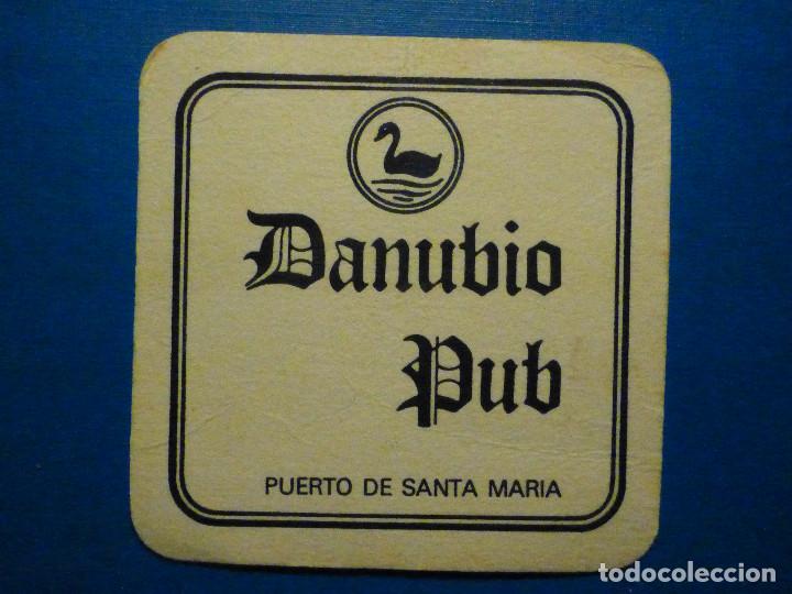 Paper Collecting Others: Posavasos Pub - Disco-Bar - Danubio Pub - Puerto de Santa Mar&iacute;a - C&aacute;diz
