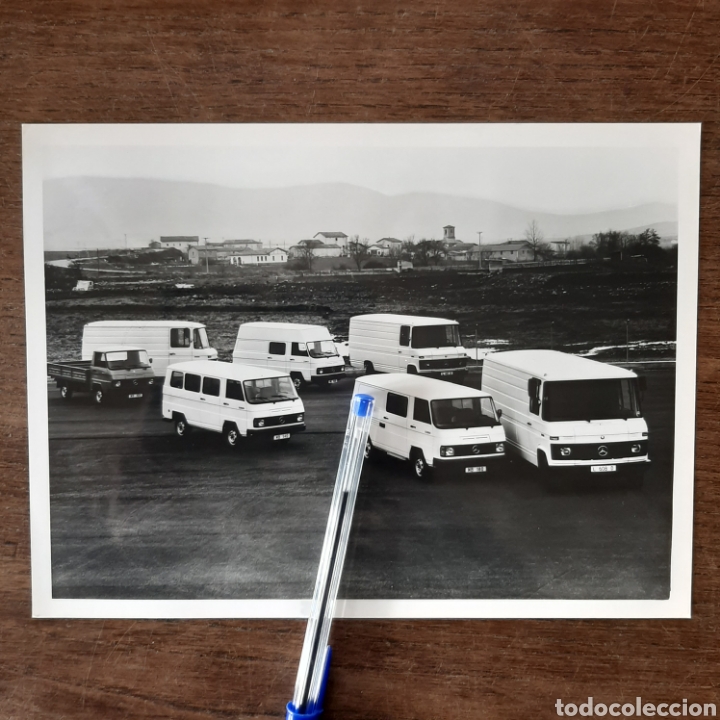 Collectionnisme Papier divers: Fotograf&iacute;a furgoneta Mercedes benz
