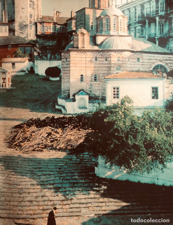 Otros Art&iacute;culos de Coleccionismo en Papel: Fotograf&iacute;a de Monasterio Vato, en Atenas. P&aacute;gina de revista a&ntilde;o 1988. Tama&ntilde;o folio. Enmarcable.