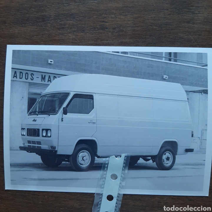 Outros artigos de papel: Fotograf&iacute;a furgoneta avia