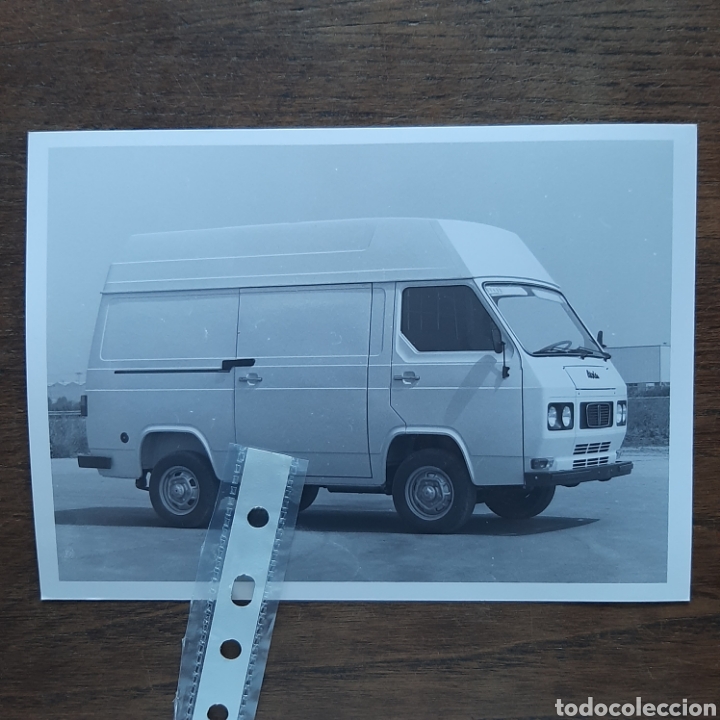Outros artigos de papel: Fotograf&iacute;a furgoneta avia