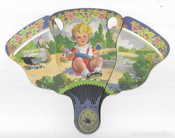 Otros art&iacute;culos de coleccionismo en papel: Abanico- Pay-Pay. Ni&ntilde;o en el parque mobil 1950