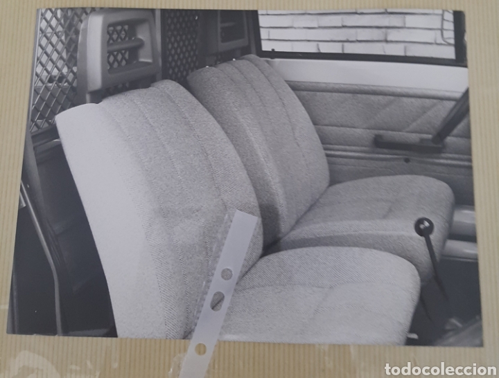 Outros artigos de papel: Fotograf&iacute;a furgoneta seat terra