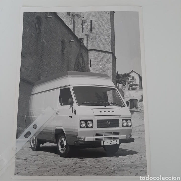 Outros artigos de papel: Fotograf&iacute;a furgoneta ebro F 275