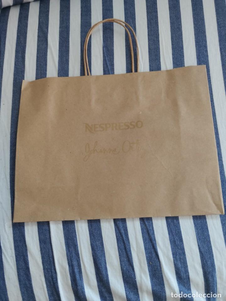 Otros Art&iacute;culos de Coleccionismo en Papel: Bolsa de papel publicidad de la tienda Nespresso x Johanna Ortiz