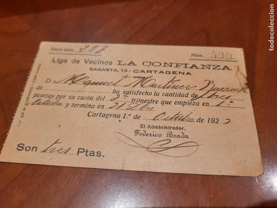 Outros artigos de papel: RECIBO CUOTA LIGA DE VECINOS LA CONFIANZA CARTAGENA MURCIA 1923
