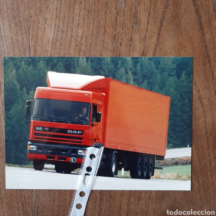 Outros artigos de papel: Fotograf&iacute;a camion daf 95