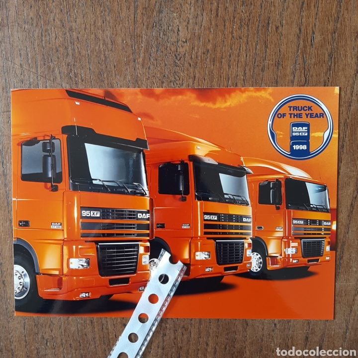 Outros artigos de papel: Fotograf&iacute;a camion daf xf
