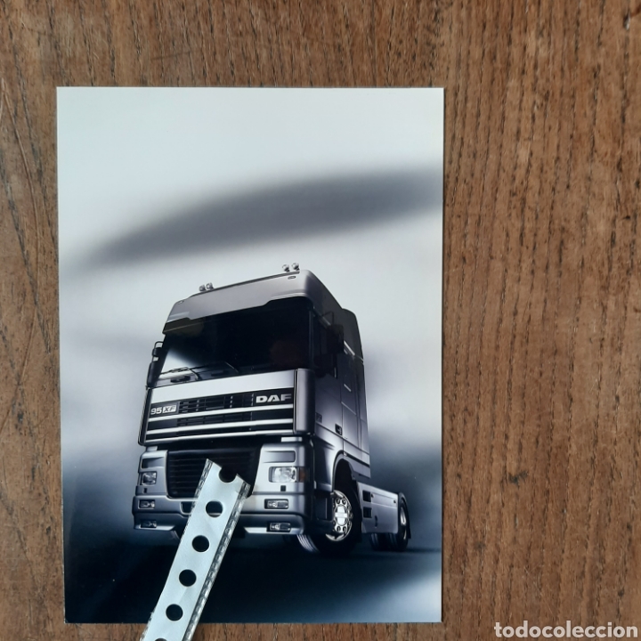 Outros artigos de papel: Fotograf&iacute;a camion daf xf