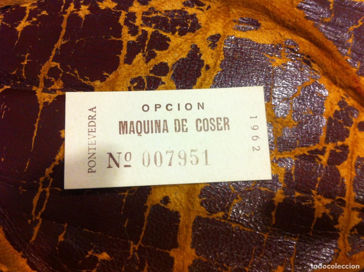 Collectionnisme Papier divers: CUP&Oacute;N PAPEL. M&Aacute;QUINA DE COSER. PONTEVEDRA. 6 X 2,5CM. 1962