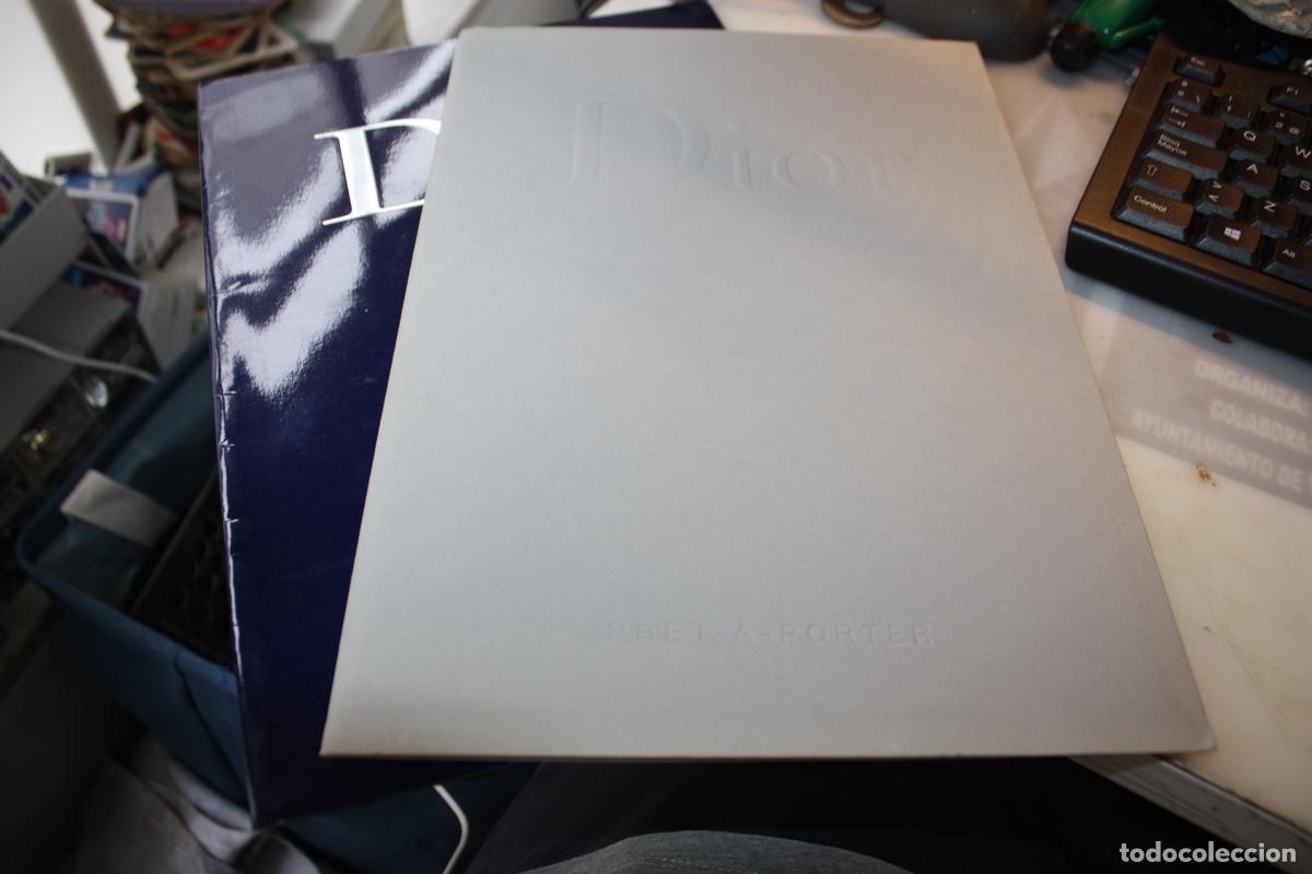 Otros art&iacute;culos de coleccionismo en papel: CARPETA Y DOSSIER DIOR 2011-12