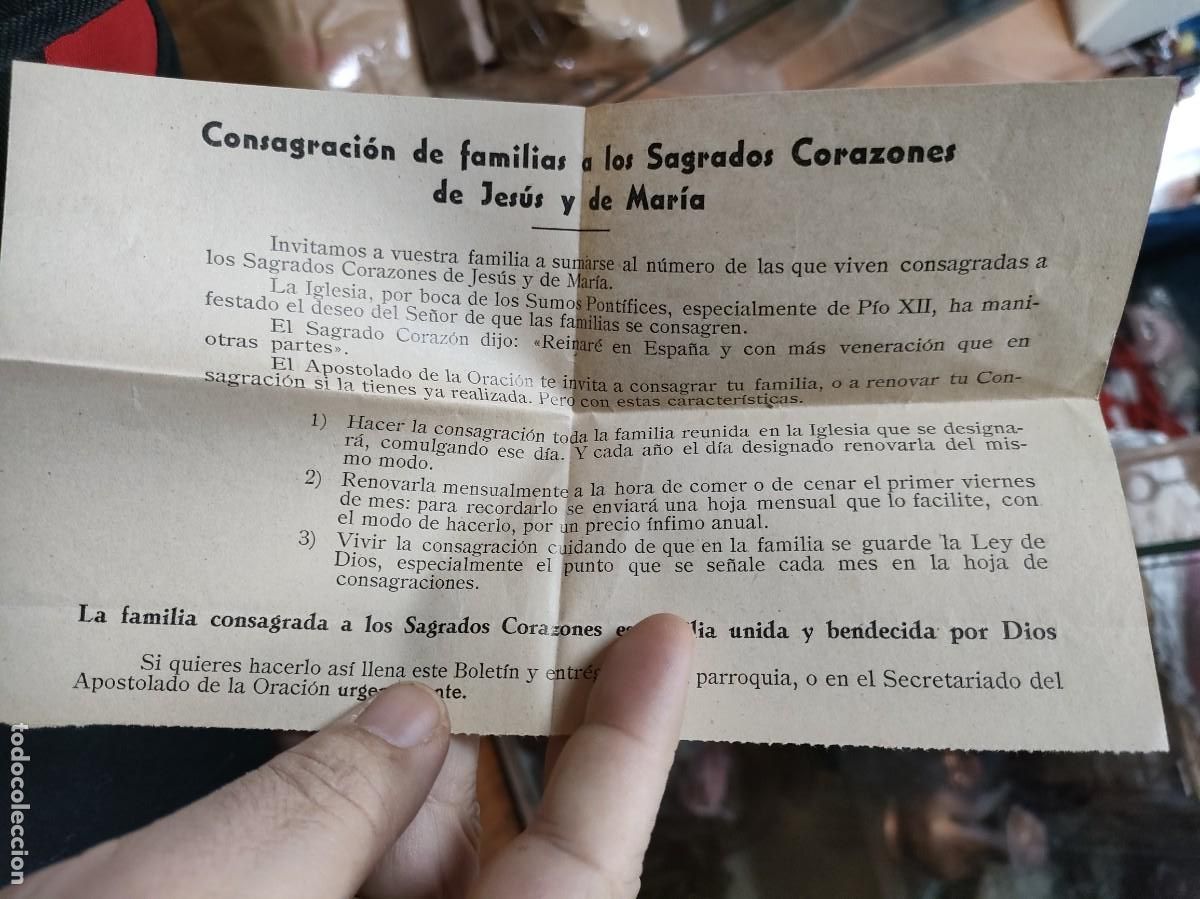 Otros Art&iacute;culos de Coleccionismo en Papel: Folleto Consagraci&oacute;n de Familias a los Sagrados Corazones de Jes&uacute;s y de Maria