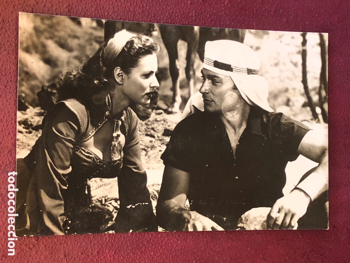 Paper Collecting Others: TARJETA TIPO POSTAL CROMO CINE JEF CHANDLER Y MAUREN O&rsquo;HARA ( MARTE)