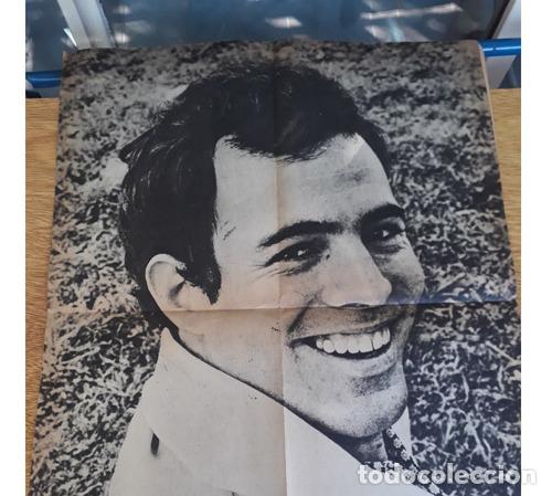 Otros Art&iacute;culos de Coleccionismo en Papel: poster revista cristina julio iglesias joven