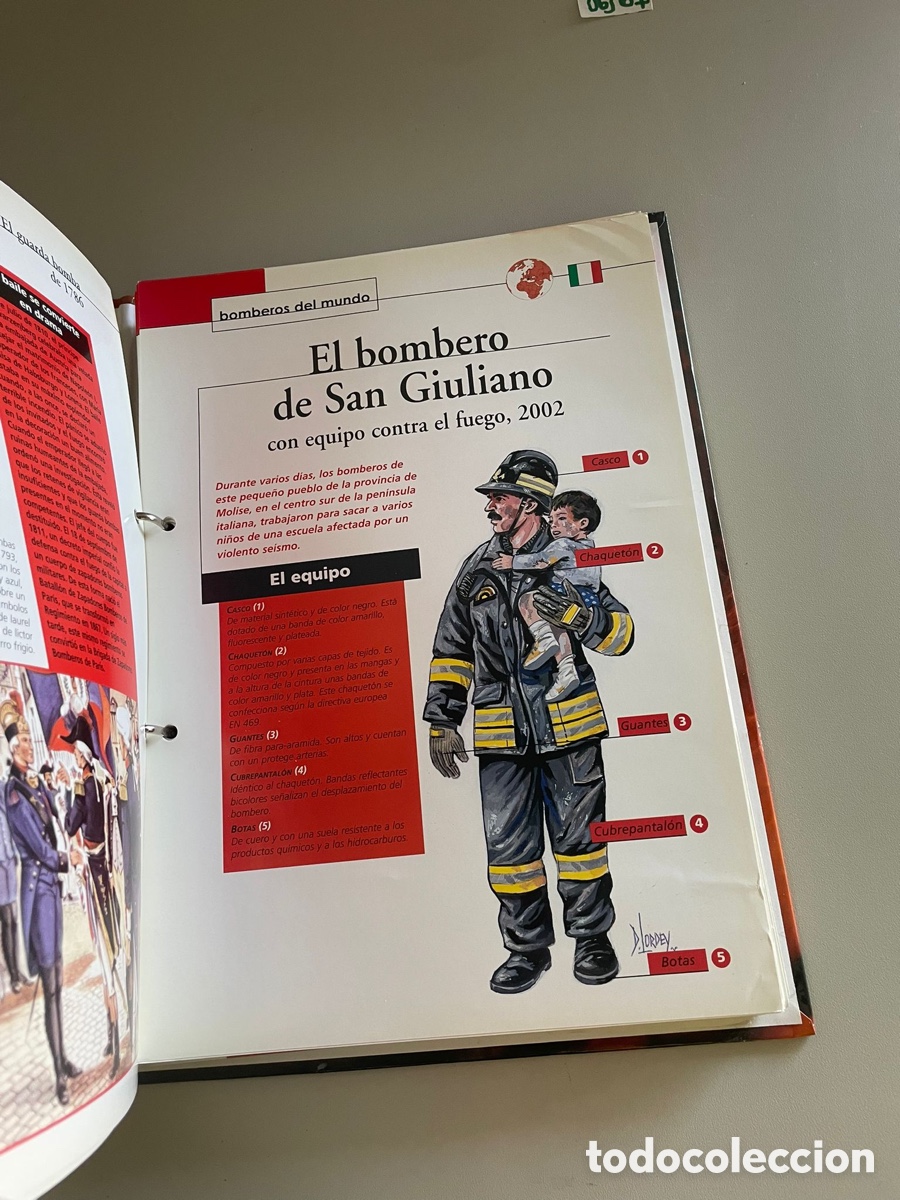 Otros art&iacute;culos de coleccionismo en papel: Bomberos del mundo - Foto 2